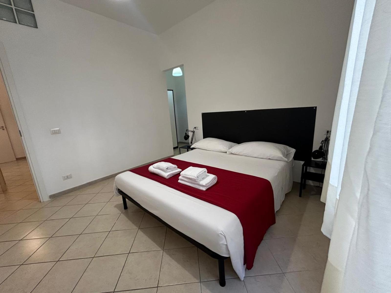Peppe's Bed * Rom